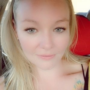 Meet your Posher, Natasha